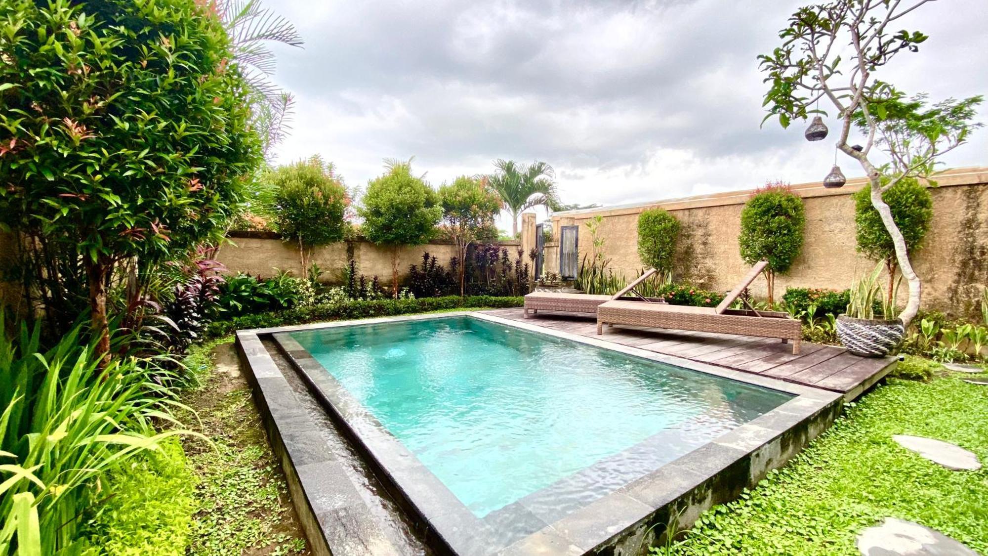 Niluh Private Villas Ubud Exterior foto
